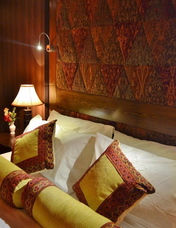 Amer Hotel Lahore Exteriér fotografie